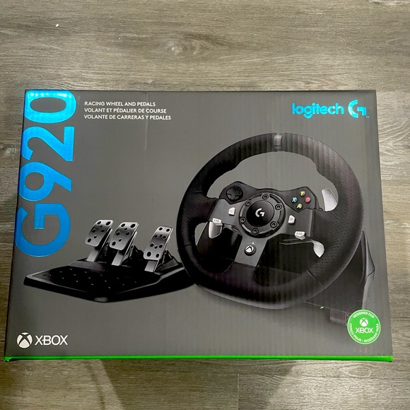 Logitech G920 Driving Force Racing Wheel for Xbox One/PC - Picture 1 of 3